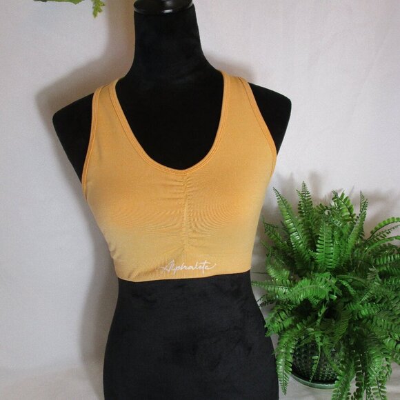 Alphaleta Cross-Back Sports Bra EUC Medium - Picture 1 of 14